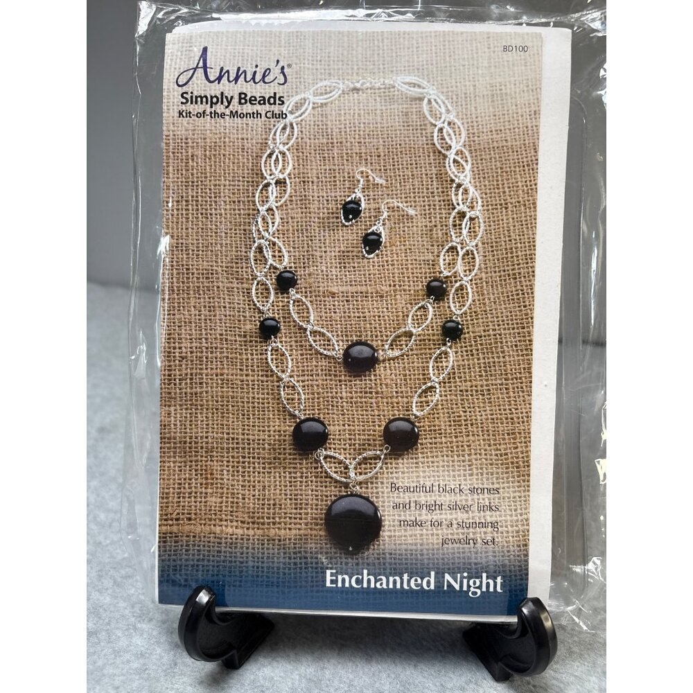 Annies Simply Beads Jewelry Kit Enchanted Night with Black Stones & Silver Links
